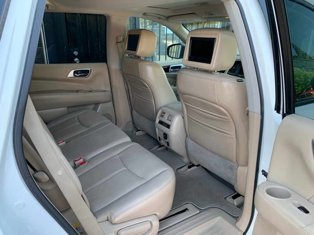 Photo 34 of this NISSAN PATHFINDER