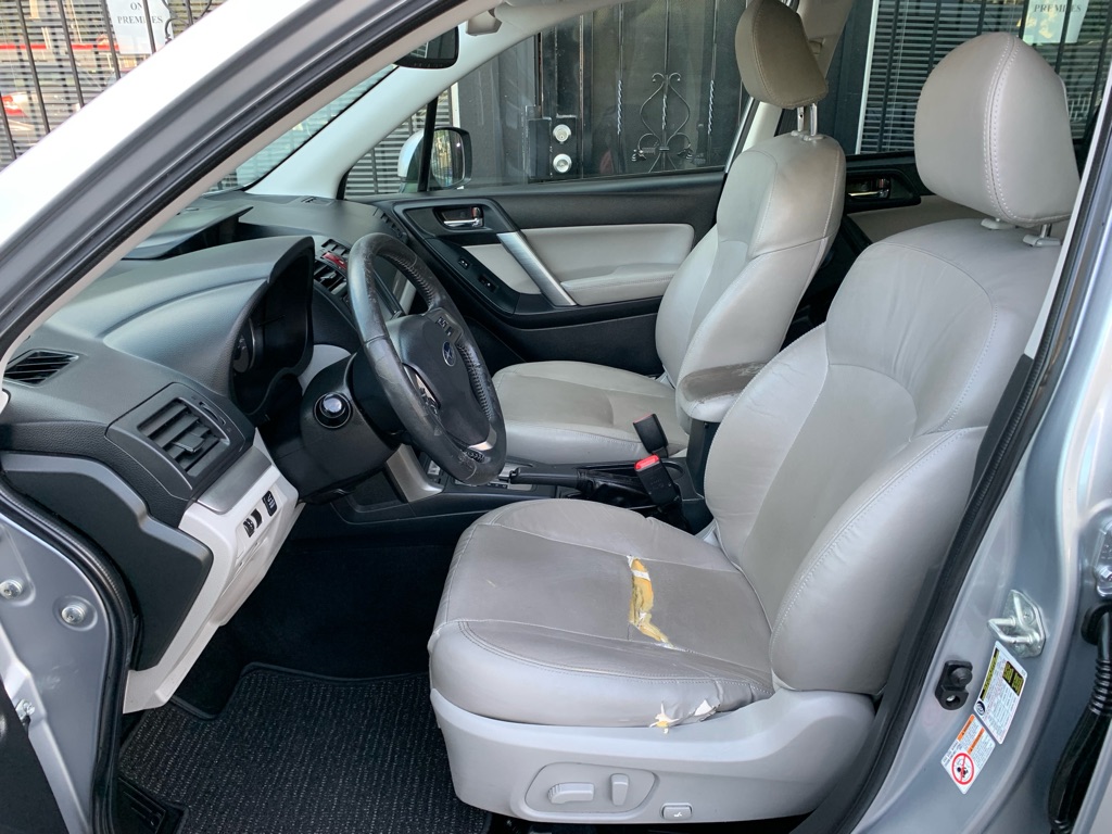 Photo 11 of this SUBARU FORESTER