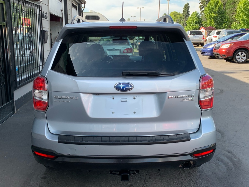 Photo 5 of this SUBARU FORESTER