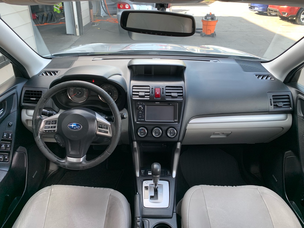 Photo 16 of this SUBARU FORESTER
