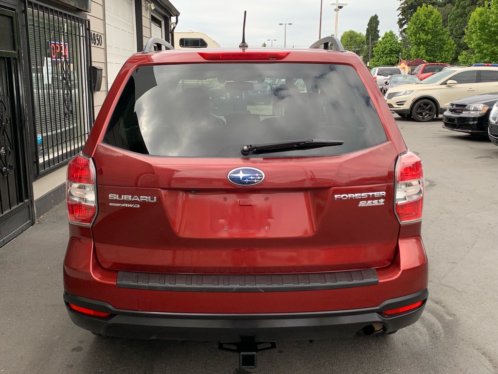 Photo 5 of this SUBARU FORESTER