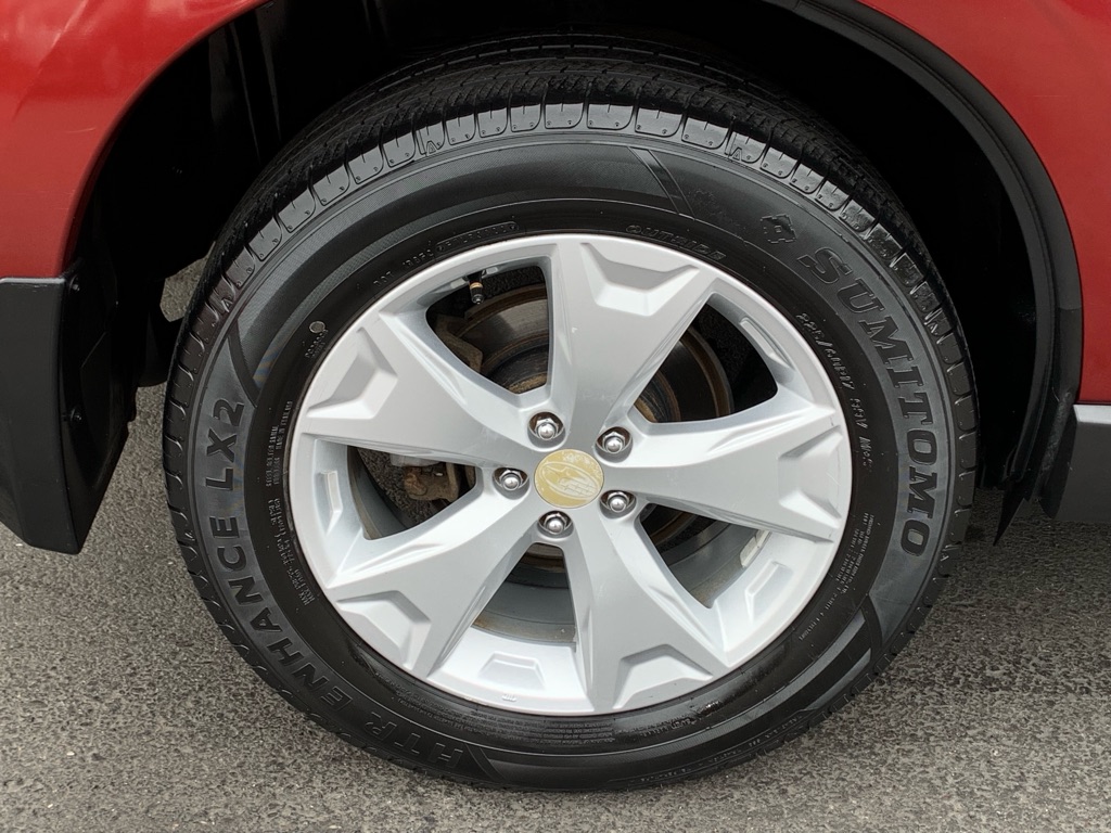 Photo 27 of this SUBARU FORESTER