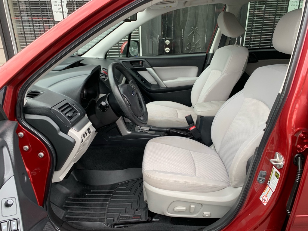 Photo 12 of this SUBARU FORESTER