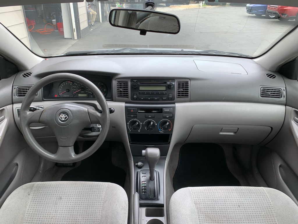 Photo 16 of this TOYOTA COROLLA