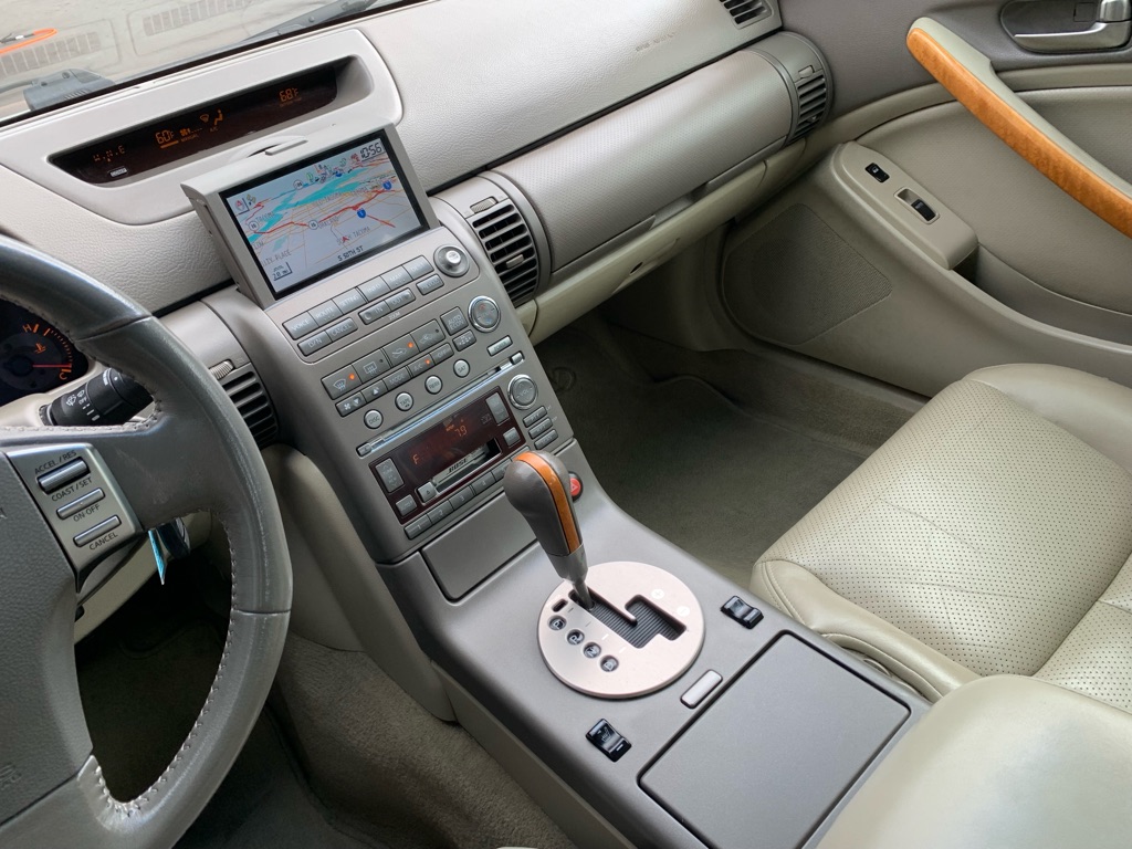 Photo 20 of this INFINITI G35