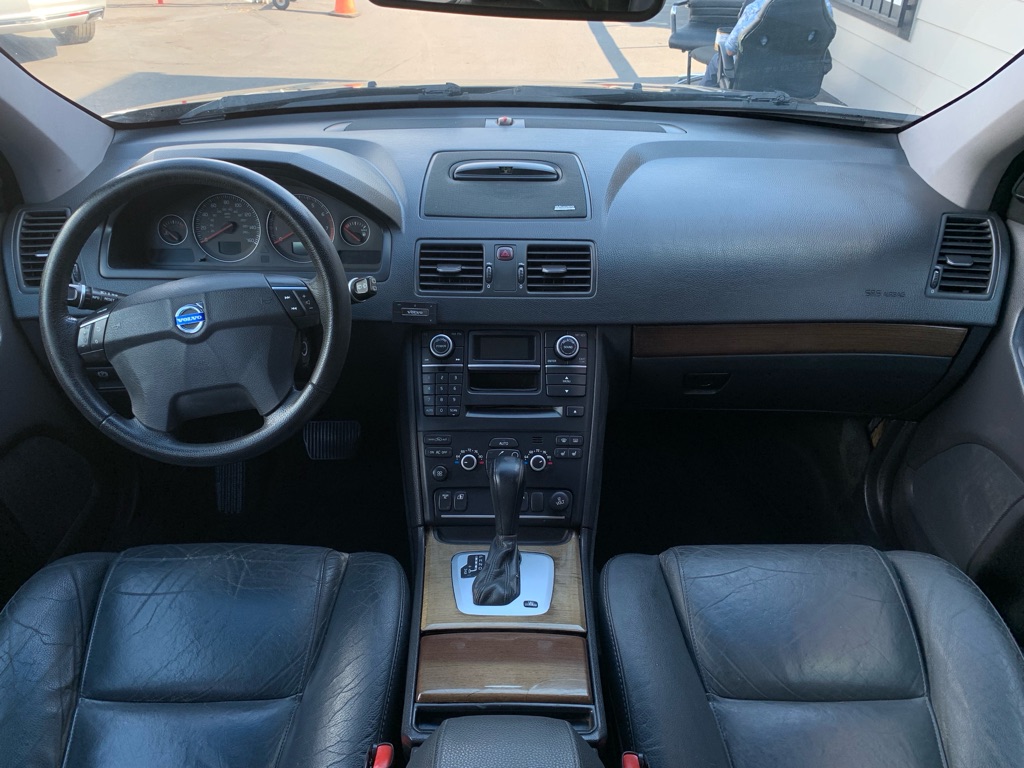 Photo 19 of this VOLVO XC90