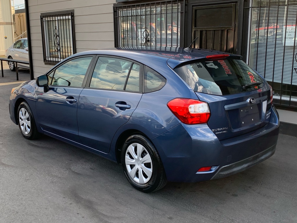 Photo 4 of this SUBARU IMPREZA