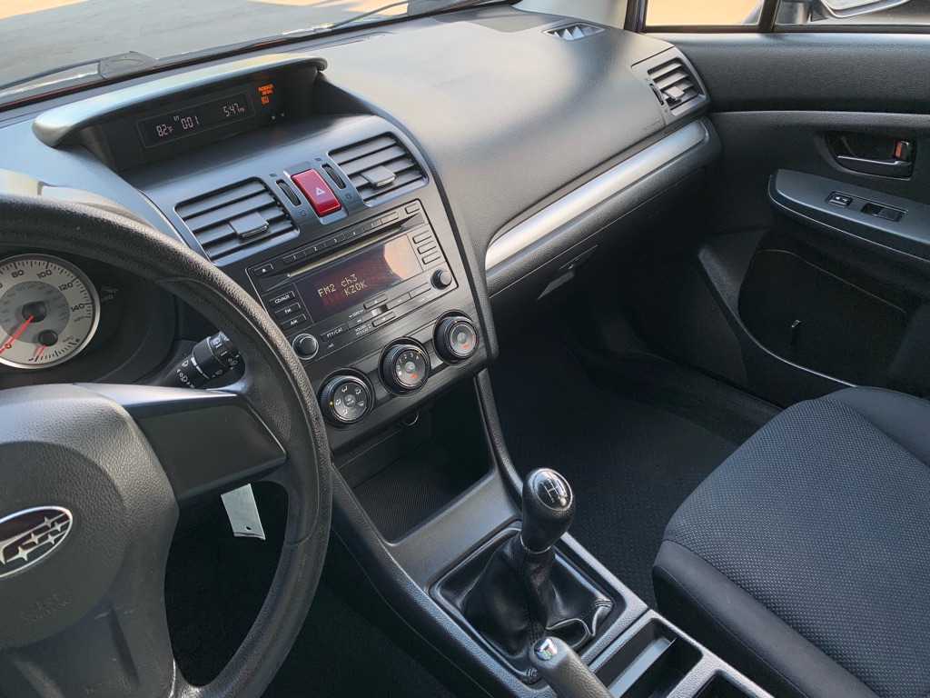 Photo 18 of this SUBARU IMPREZA