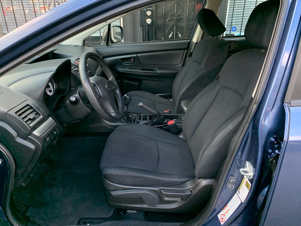 Photo 12 of this SUBARU IMPREZA