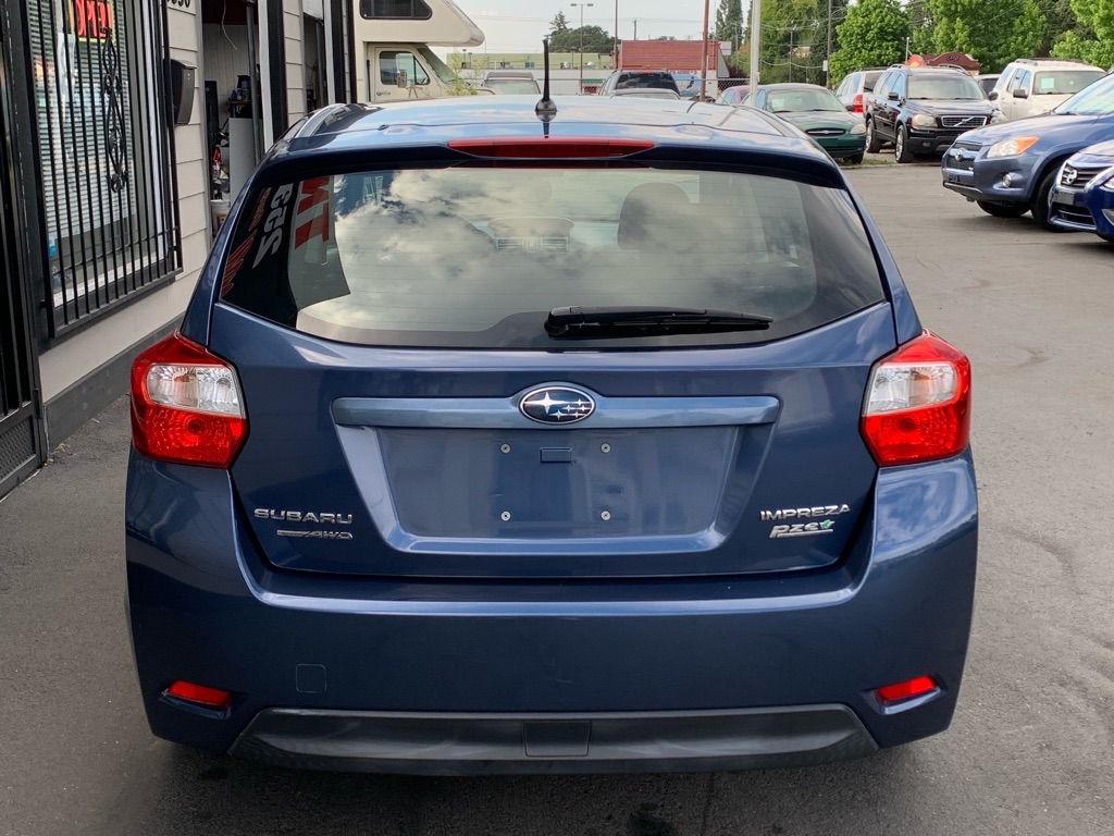 Photo 5 of this SUBARU IMPREZA