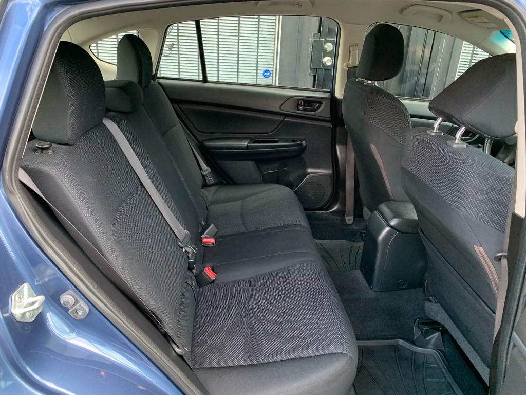 Photo 22 of this SUBARU IMPREZA