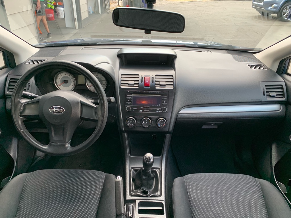 Photo 16 of this SUBARU IMPREZA
