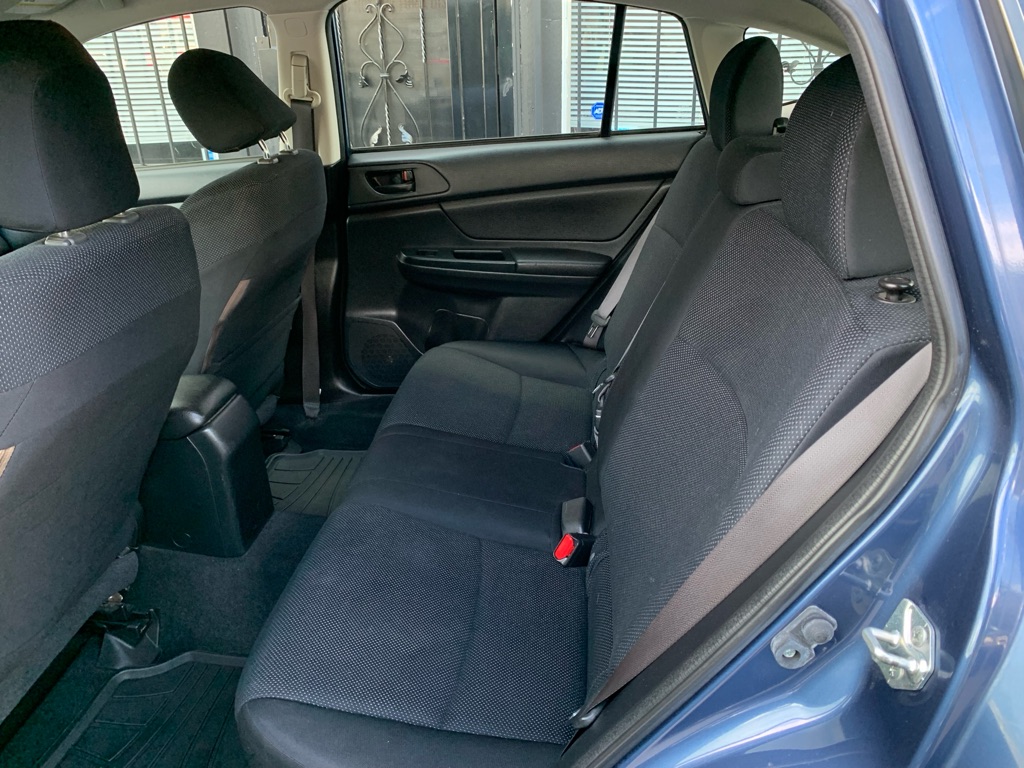 Photo 15 of this SUBARU IMPREZA