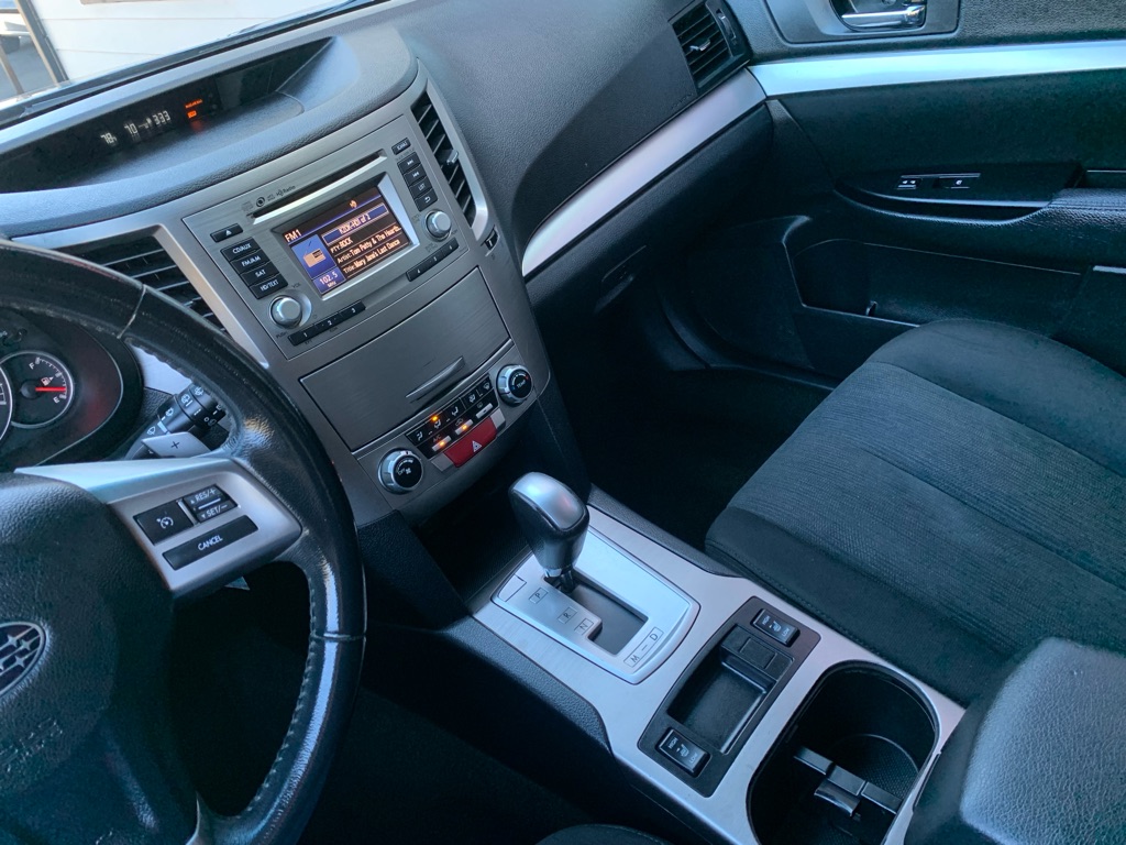 Photo 19 of this SUBARU OUTBACK