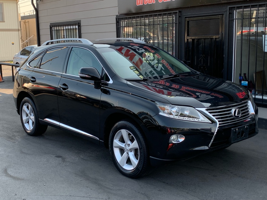 Photo 8 of this LEXUS RX