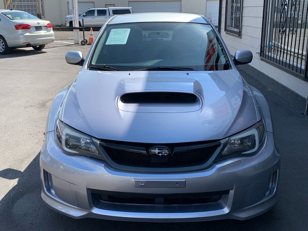 Photo 10 of this SUBARU IMPREZA