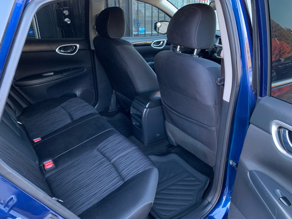 Photo 21 of this NISSAN SENTRA