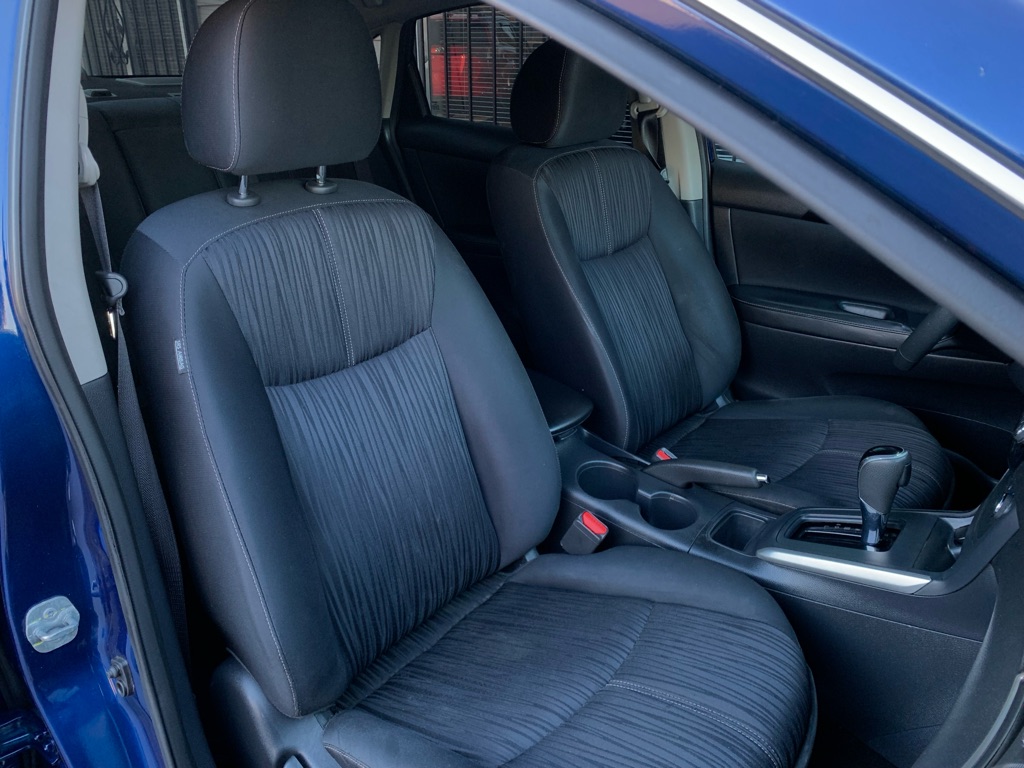 Photo 25 of this NISSAN SENTRA