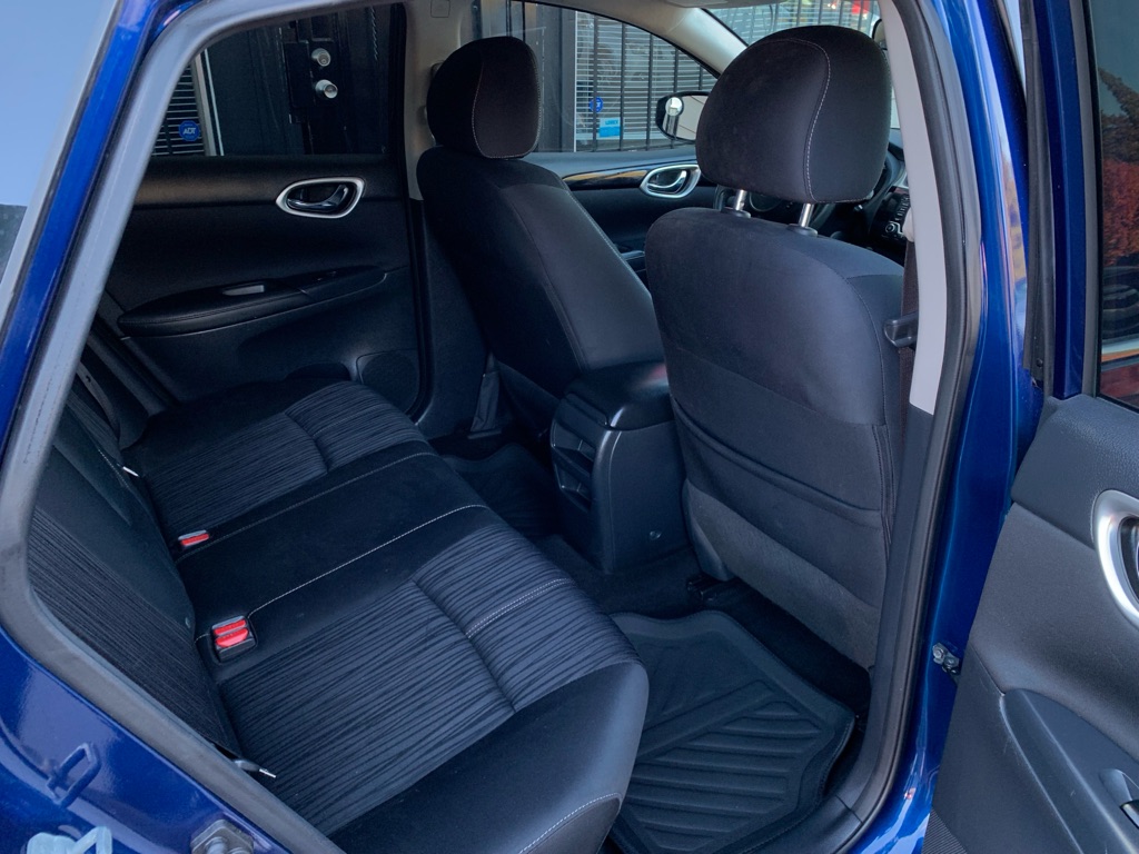 Photo 22 of this NISSAN SENTRA