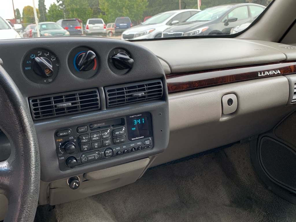 Photo 22 of this CHEVROLET LUMINA