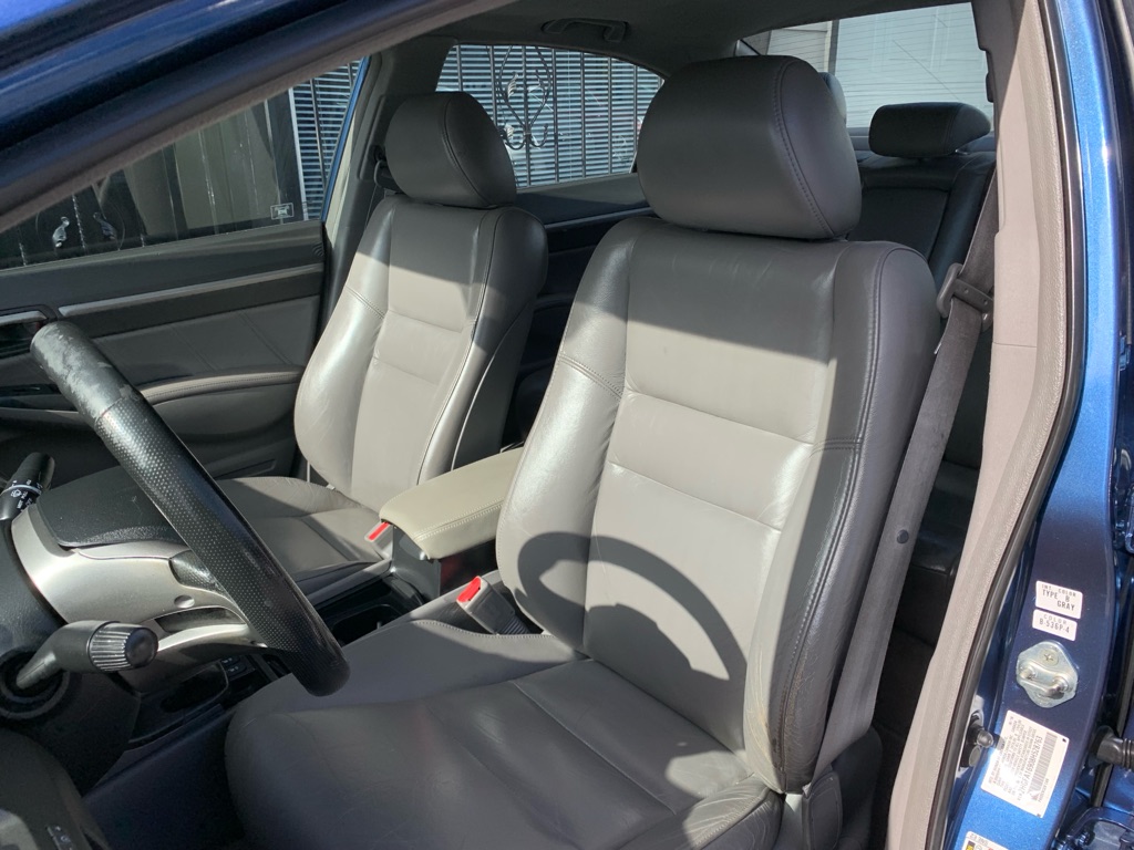 Photo 13 of this HONDA CIVIC