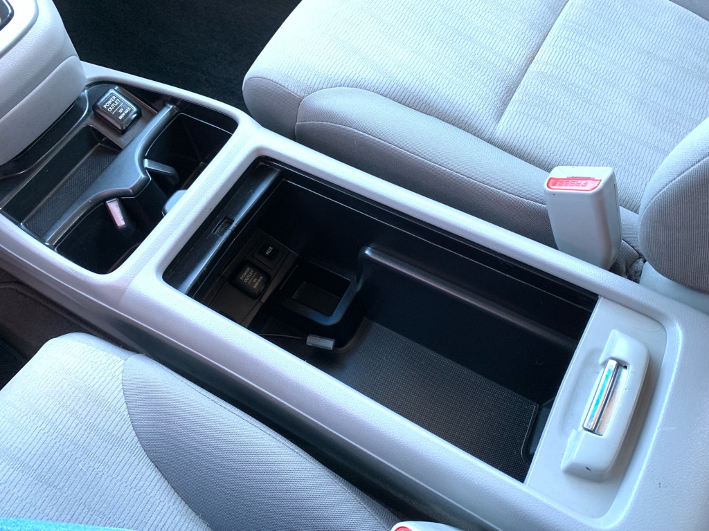 Photo 23 of this HONDA CR-V