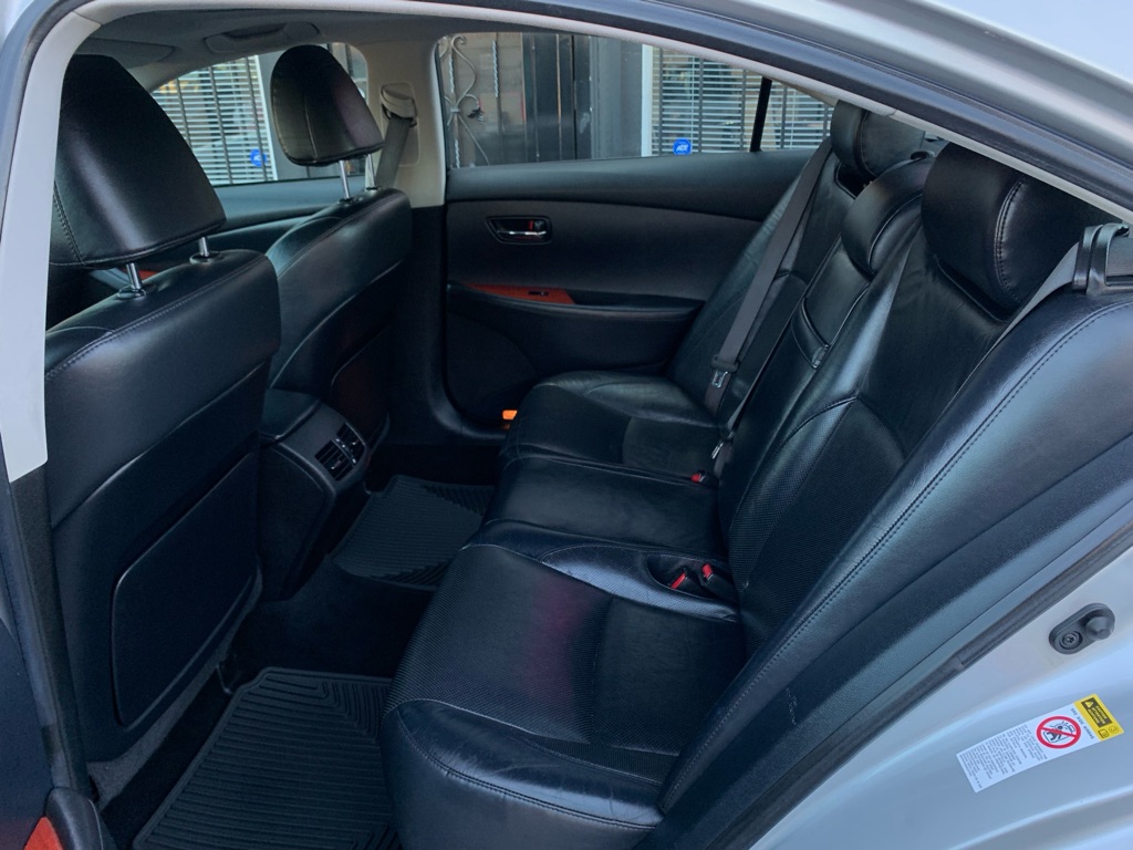 Photo 15 of this LEXUS ES