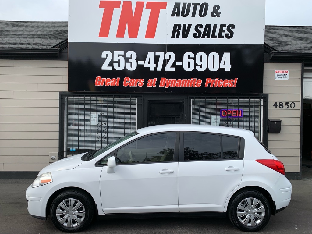 Photo 3 of this NISSAN VERSA