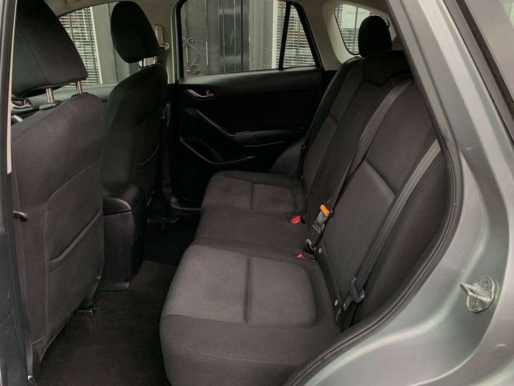 Photo 15 of this MAZDA CX-5