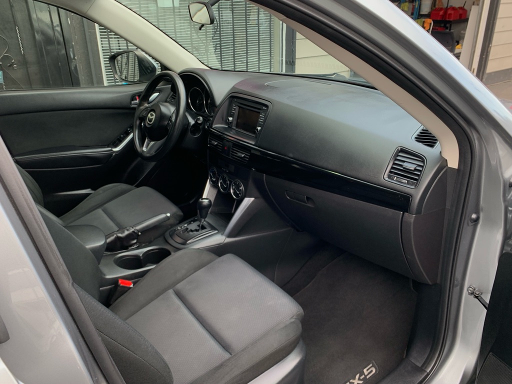Photo 23 of this MAZDA CX-5