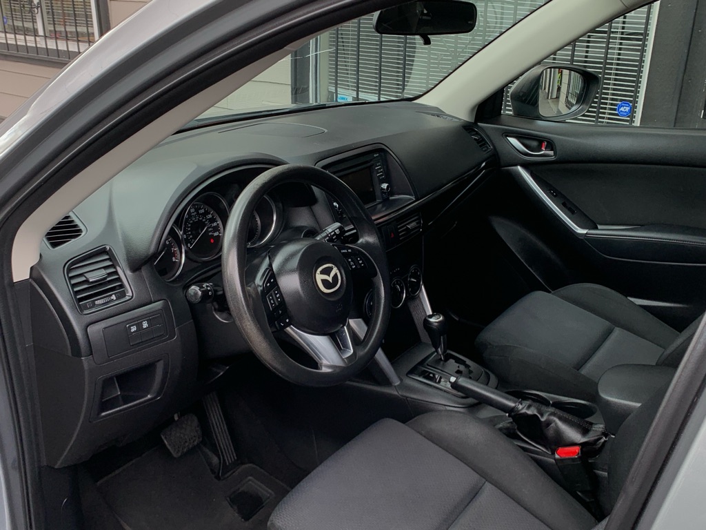 Photo 11 of this MAZDA CX-5
