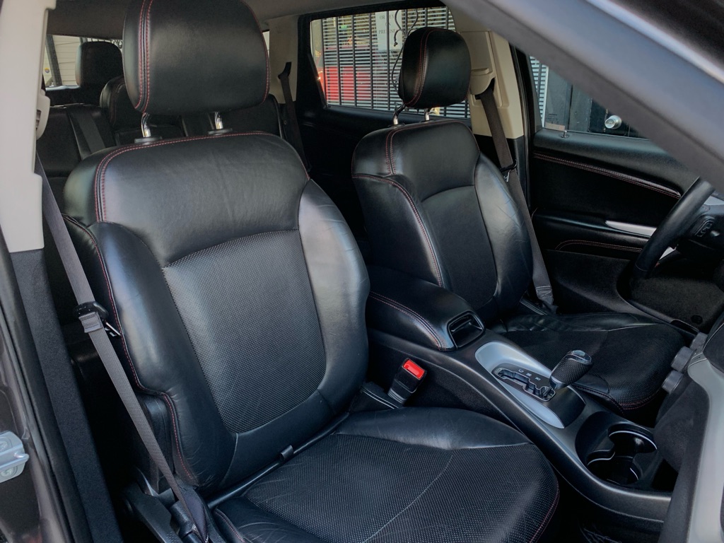 Photo 31 of this DODGE JOURNEY