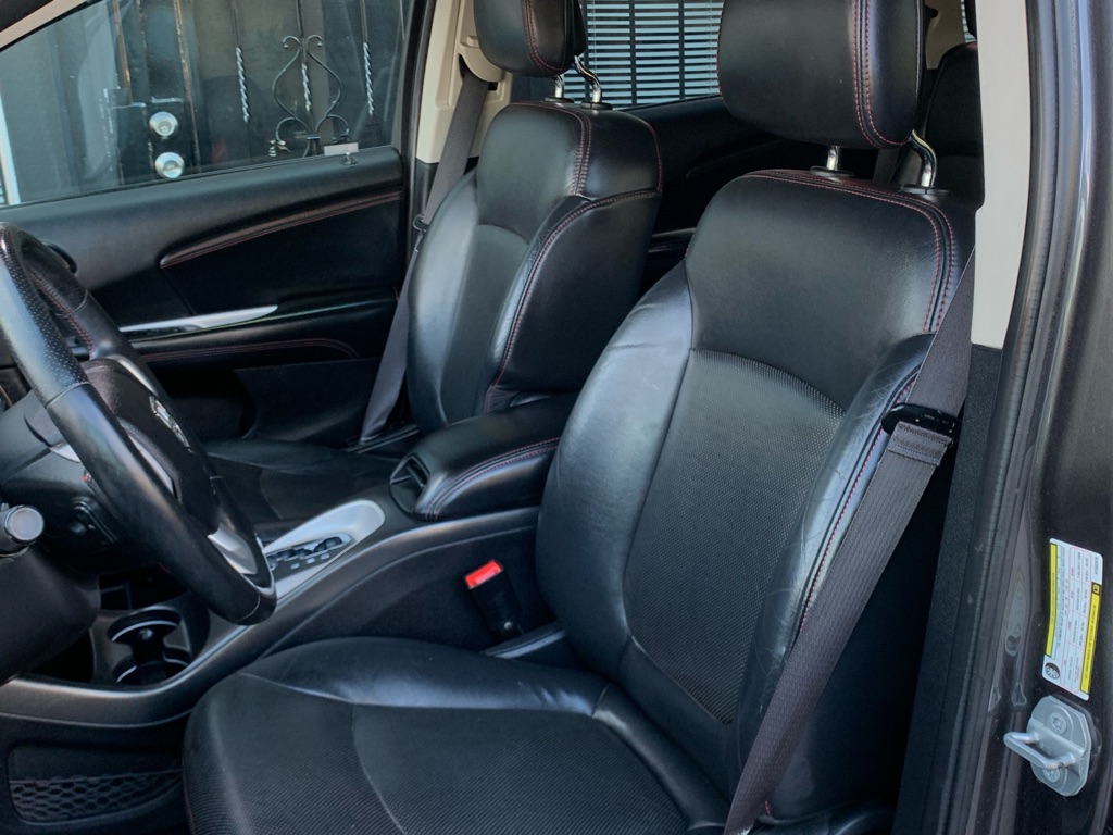 Photo 14 of this DODGE JOURNEY