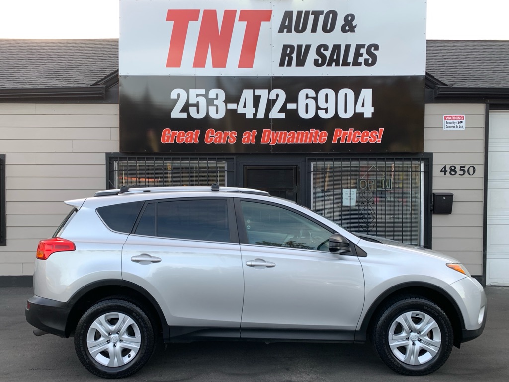 Photo 8 of this TOYOTA RAV4