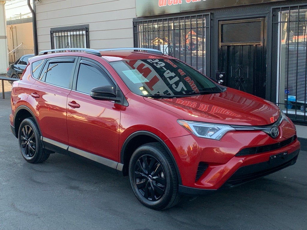 Photo 9 of this TOYOTA RAV4