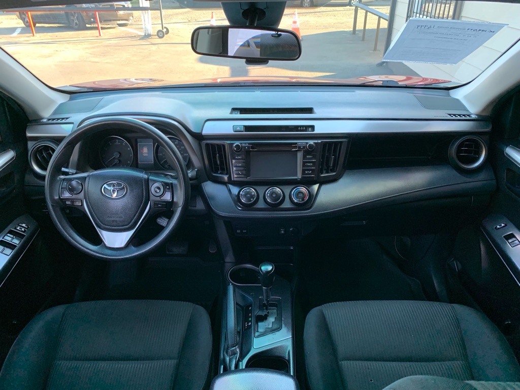 Photo 16 of this TOYOTA RAV4