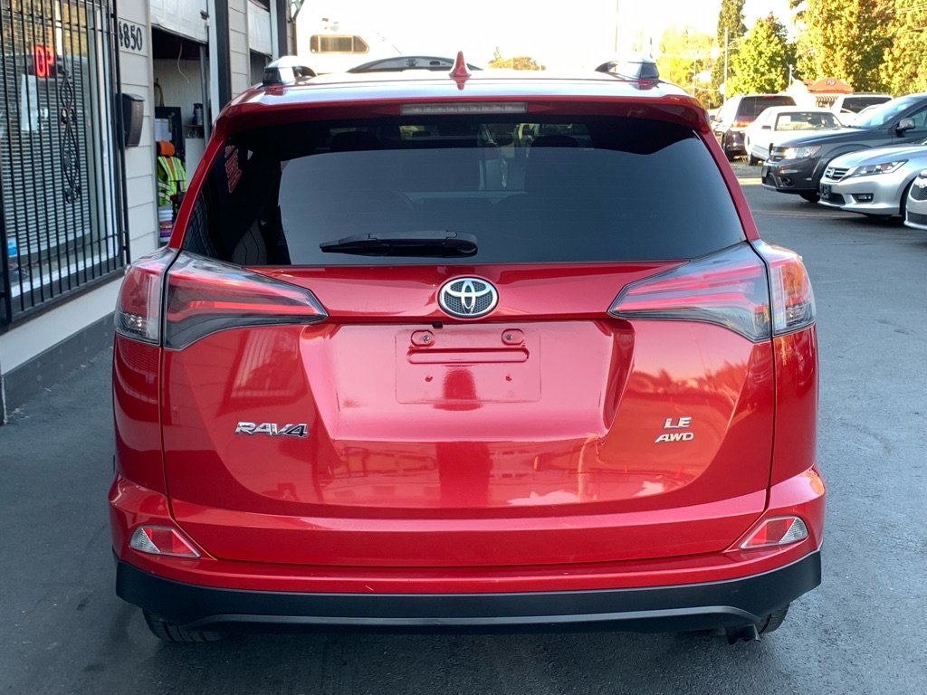 Photo 5 of this TOYOTA RAV4