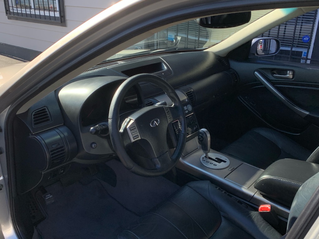 Photo 11 of this INFINITI G35