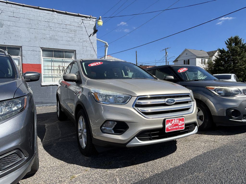 Photo 2 of this FORD ESCAPE