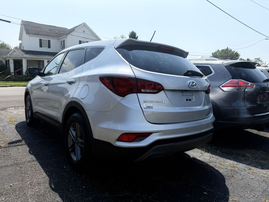 Photo 4 of this HYUNDAI SANTA FE SPORT