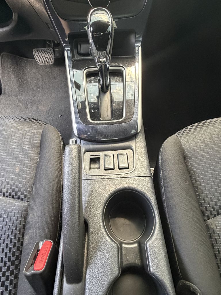 Photo 7 of this NISSAN SENTRA