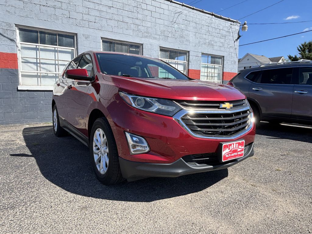 Photo 2 of this CHEVROLET EQUINOX