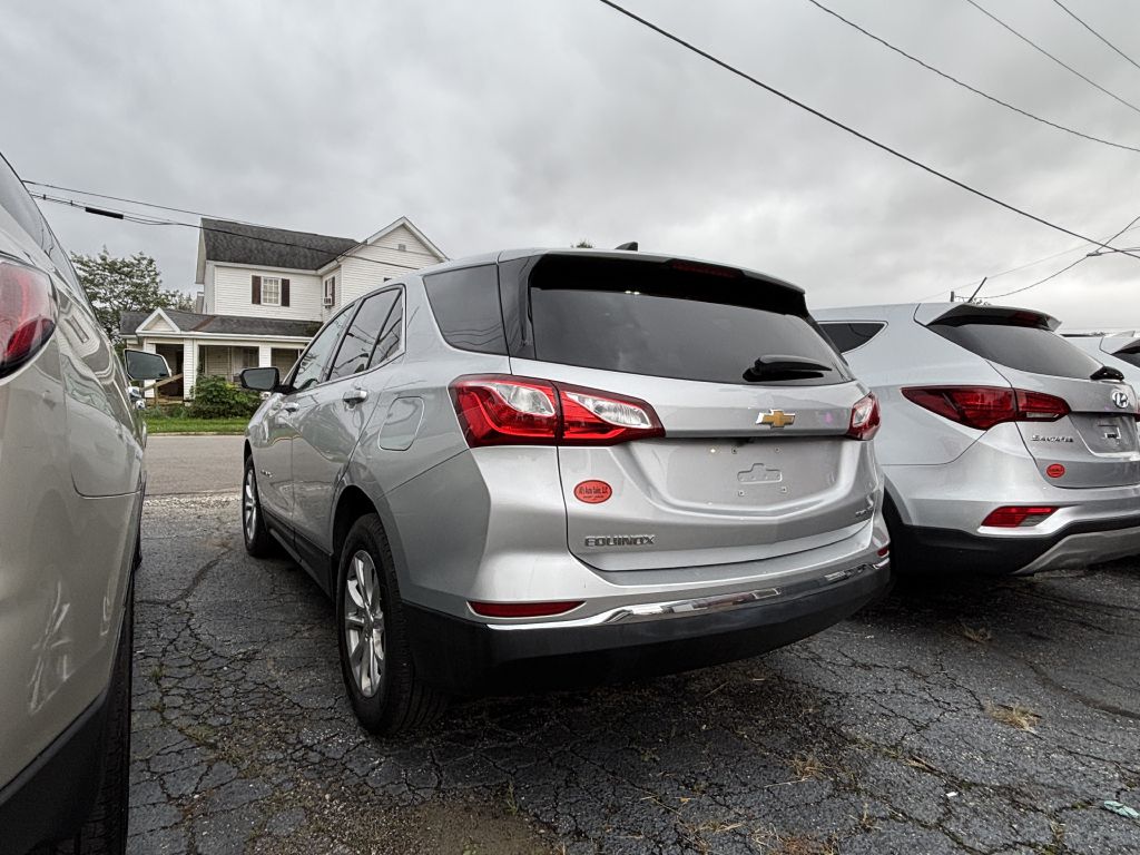 Photo 3 of this CHEVROLET TRAVERSE