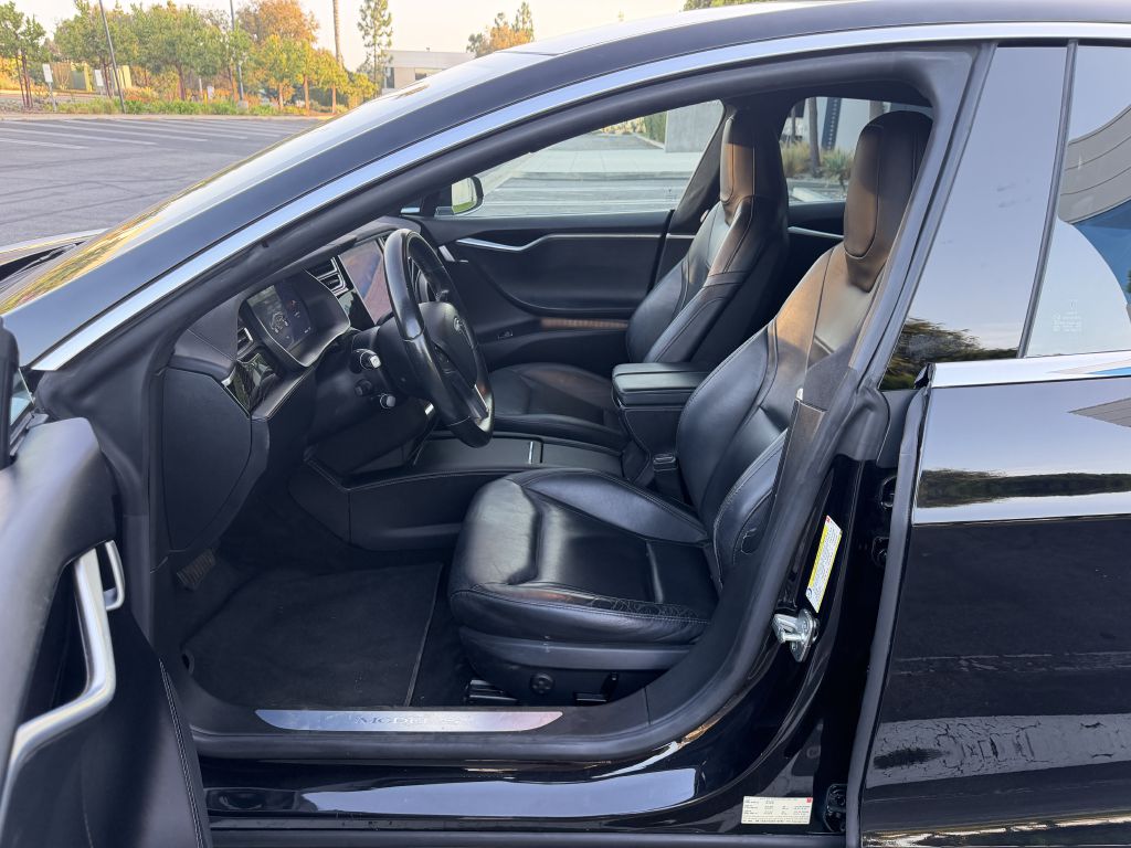 Photo 10 of this TESLA MODEL S