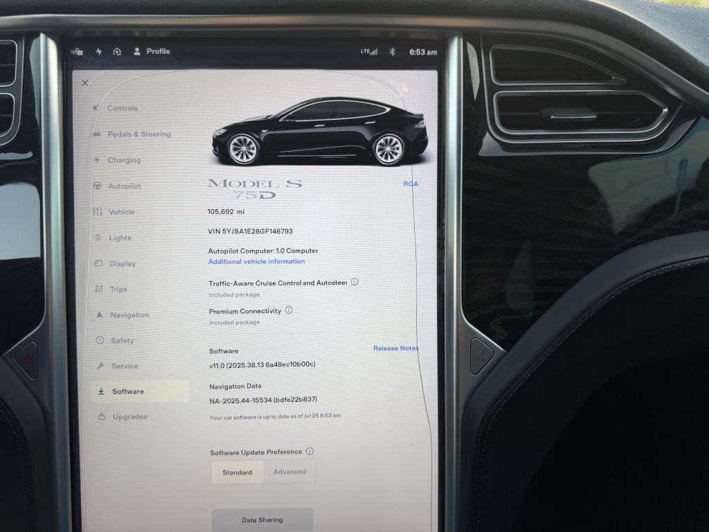 Photo 17 of this TESLA MODEL S