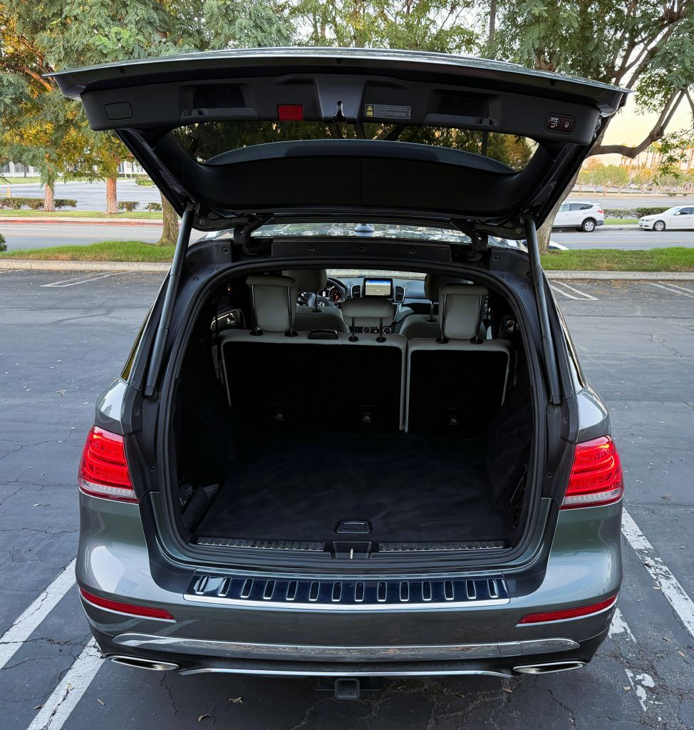 Photo 5 of this MERCEDES-BENZ GLE