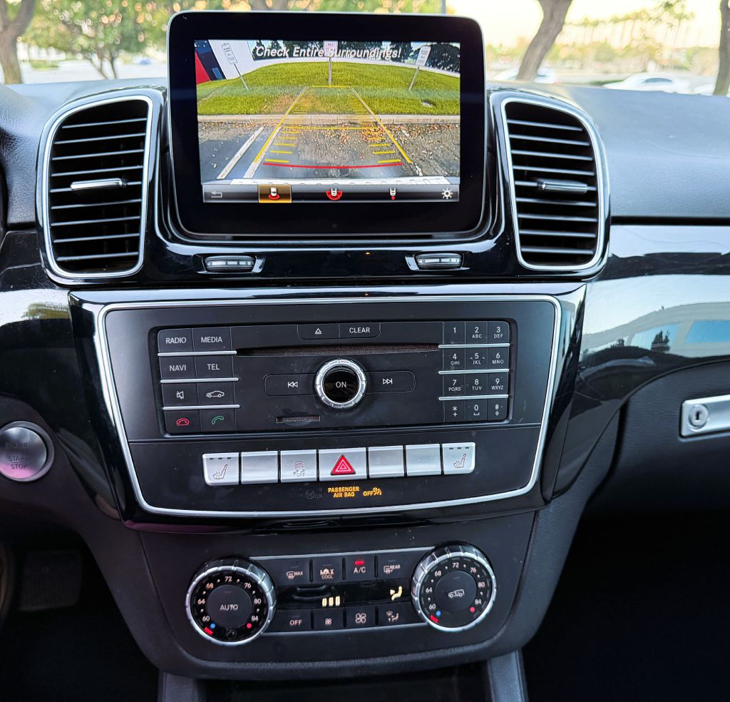 Photo 15 of this MERCEDES-BENZ GLE