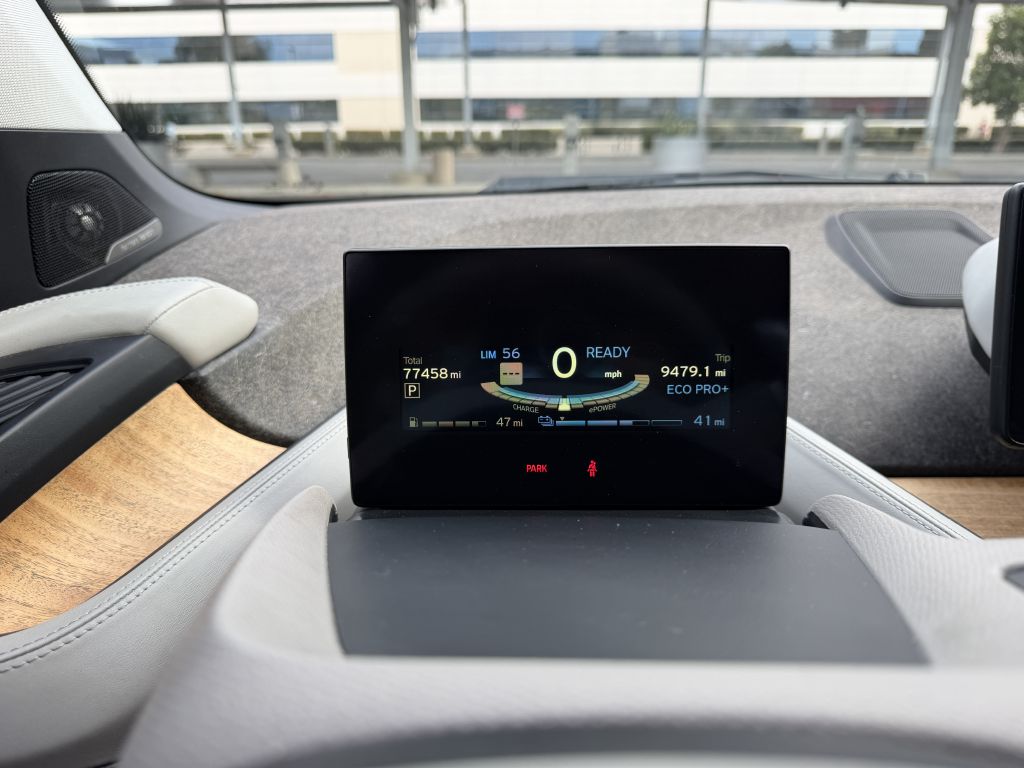 Photo 17 of this BMW I3