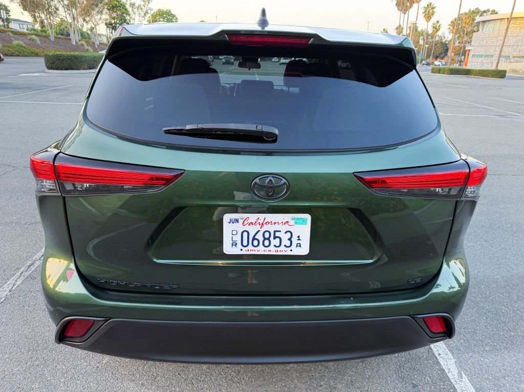 Photo 7 of this TOYOTA HIGHLANDER
