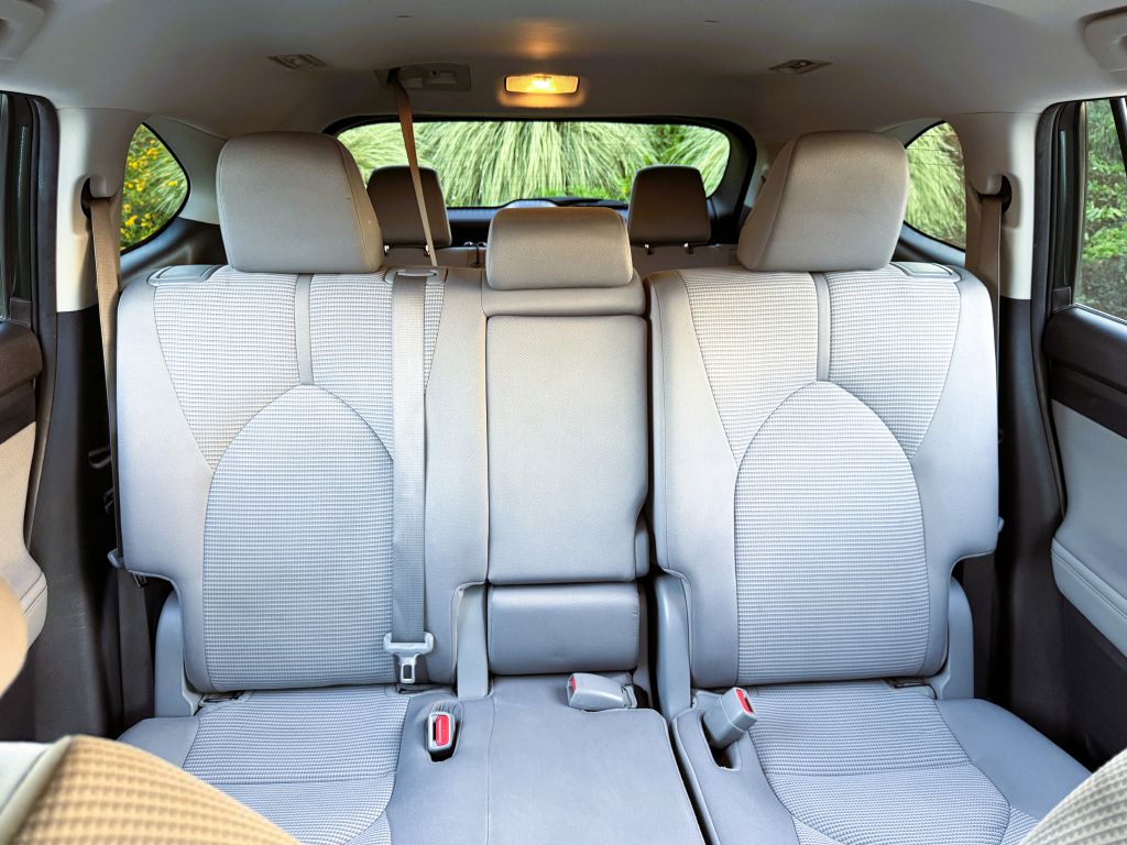 Photo 19 of this TOYOTA HIGHLANDER